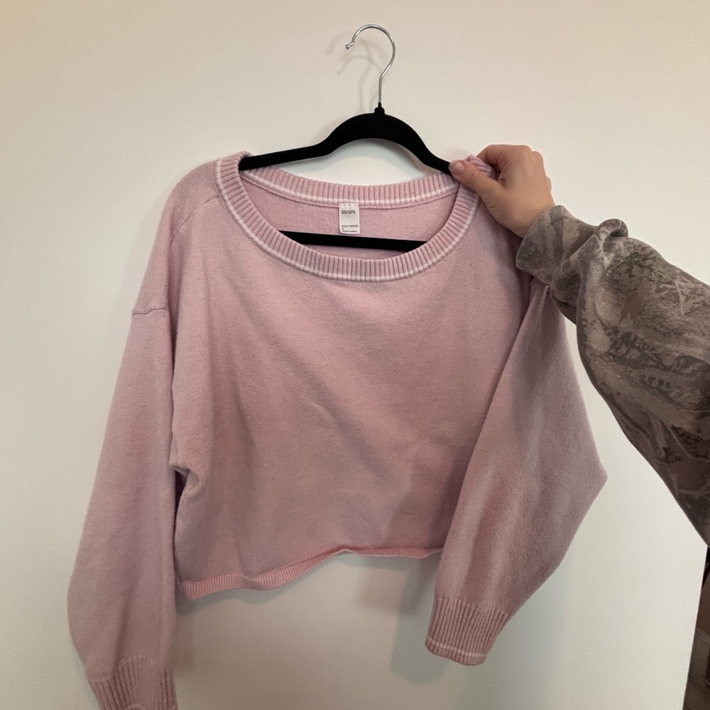 Gilly Hicks Soft Pink Knit Top